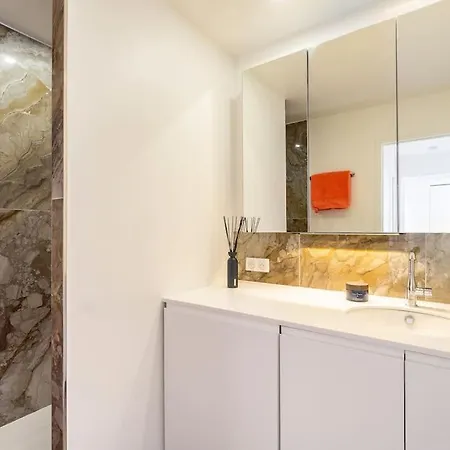 Apartment Comfortion Le Papillon - De Luxe Avec Vue Et Piscine *